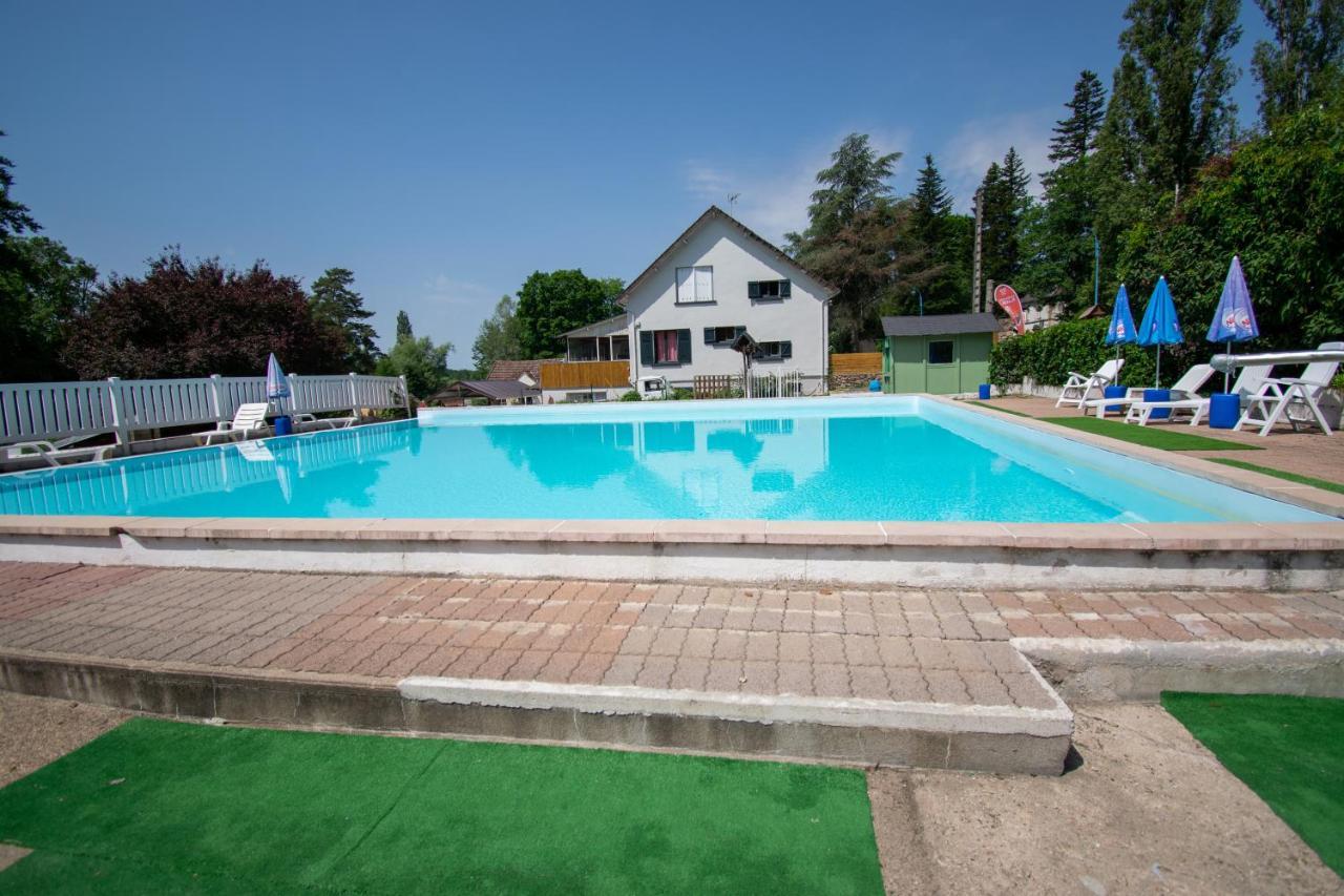 Camping Des Bains Saint-Honore-les-Bains Exterior foto