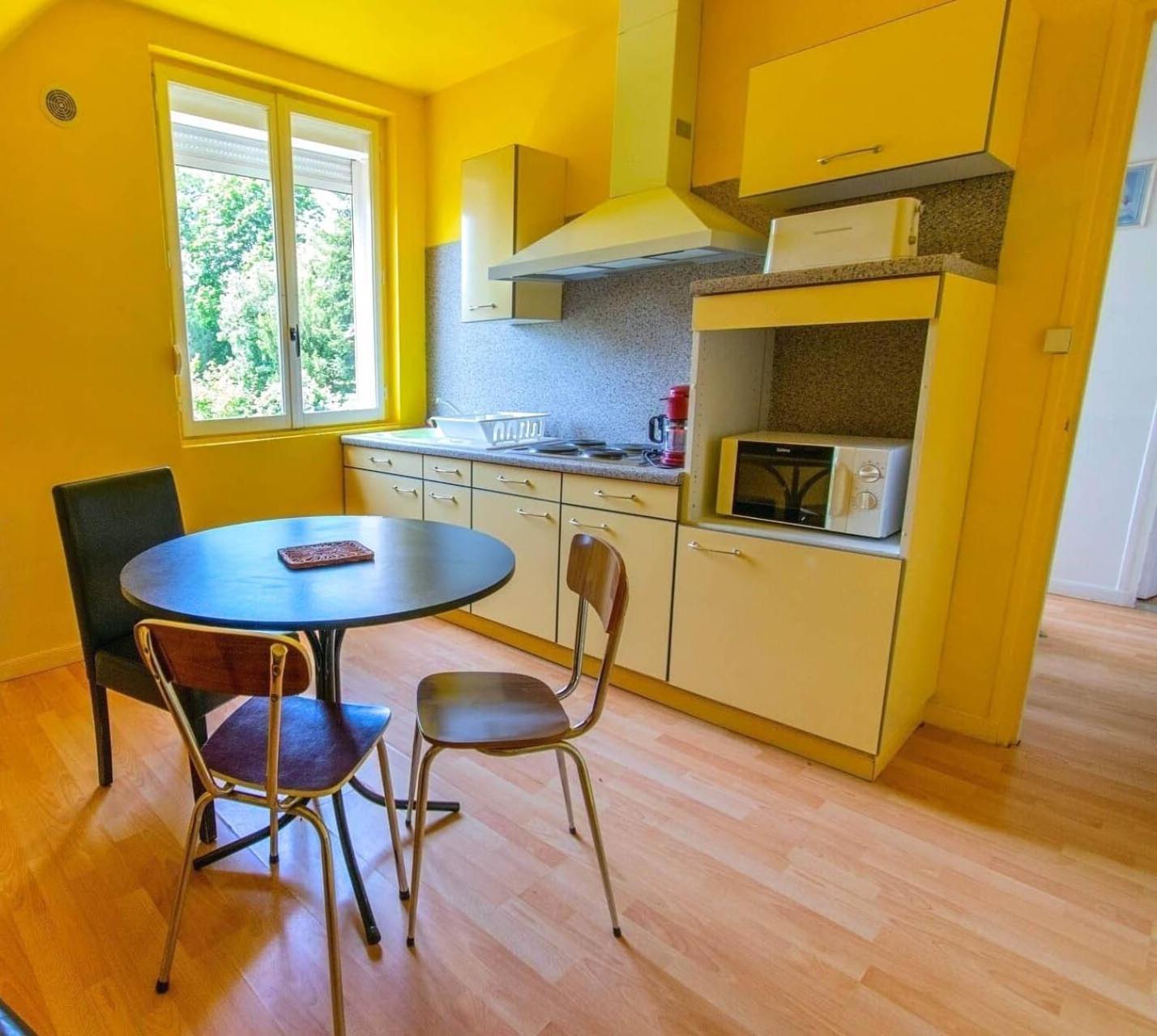 Camping Des Bains Saint-Honore-les-Bains Quarto foto